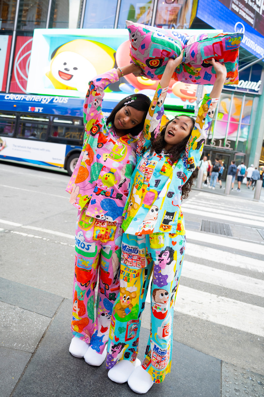 Colorful Graffiti Cotton Pajama Set - Blue